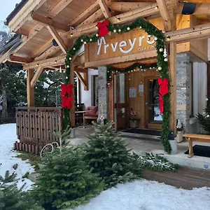https://larveyron.hotels-rhonealpes.com