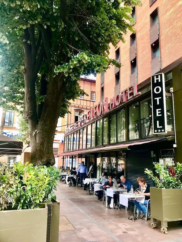 Hotel Le Pere Leon Toulouse