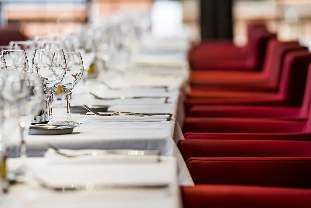 Hotel Le Pere Leon Toulouse