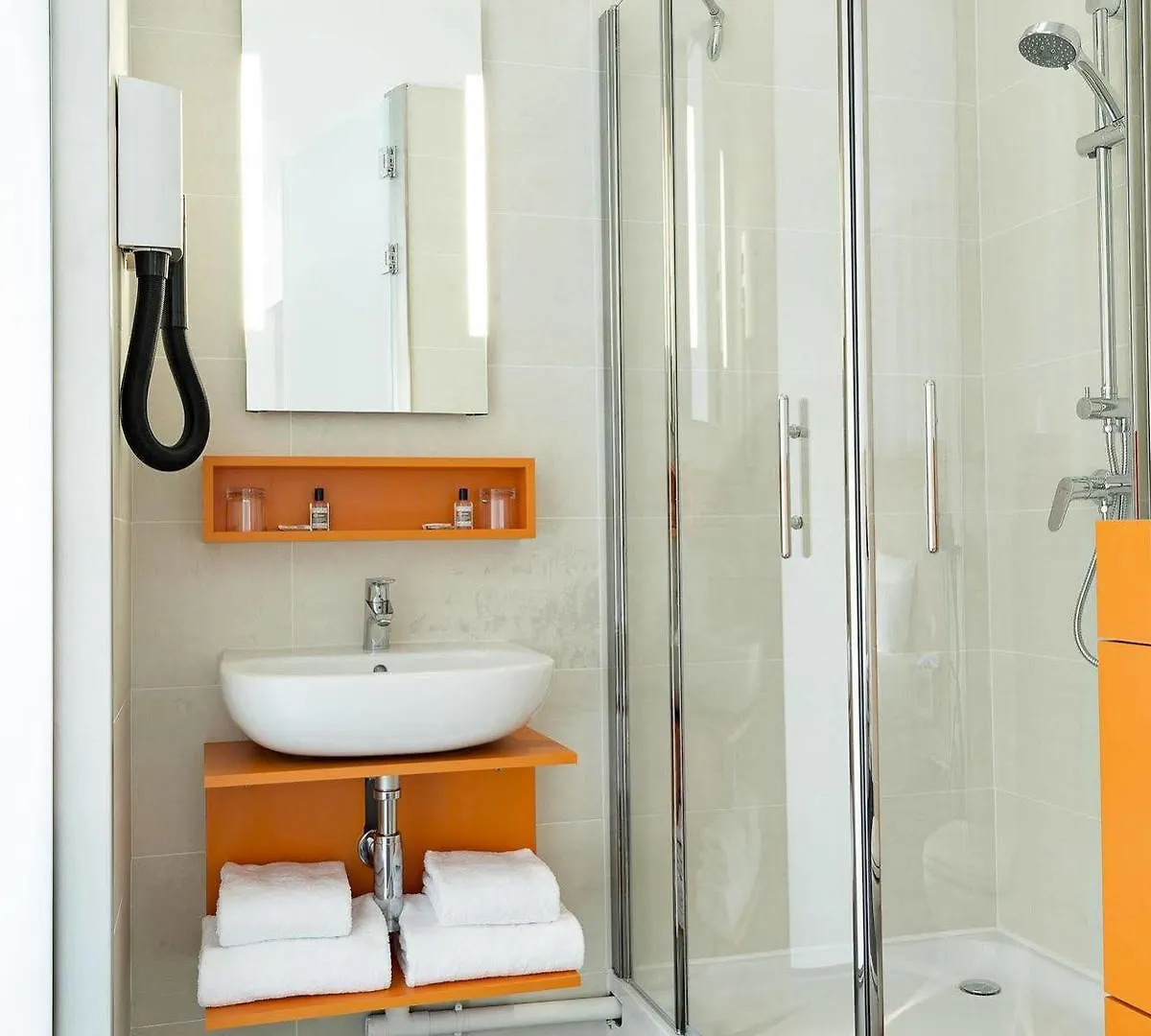 Hotel Le Pere Leon Toulouse